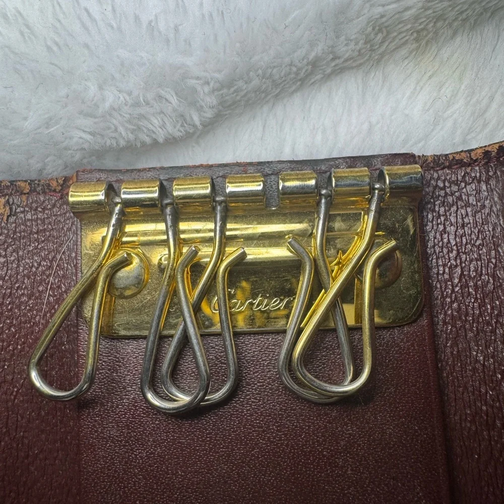 Cartier Must Leather Line 6 Key Holder/Case.